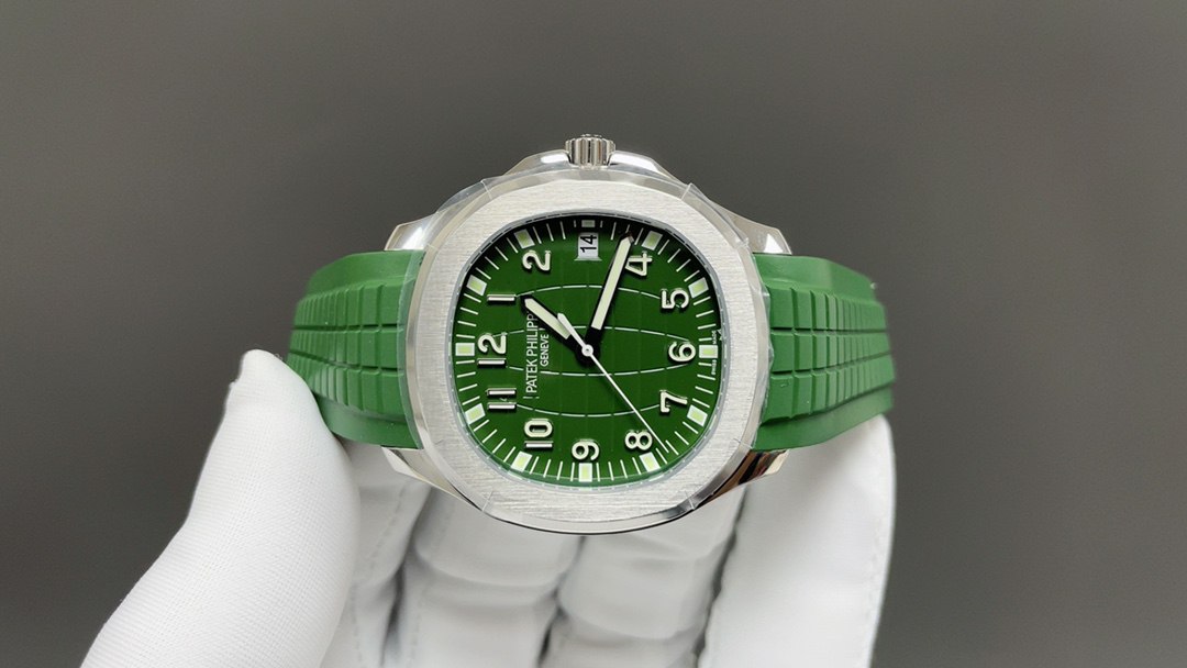 Patek Philippe Aquanaut White Gold Khaki Green (5168G)