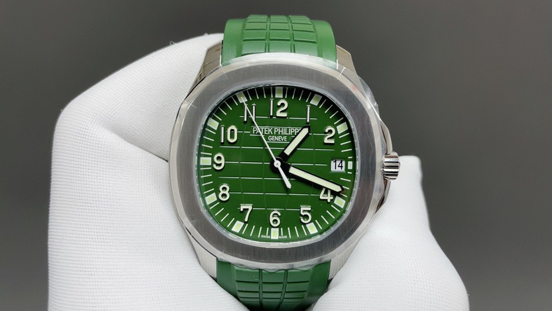 Patek Philippe Aquanaut White Gold Khaki Green (5168G)