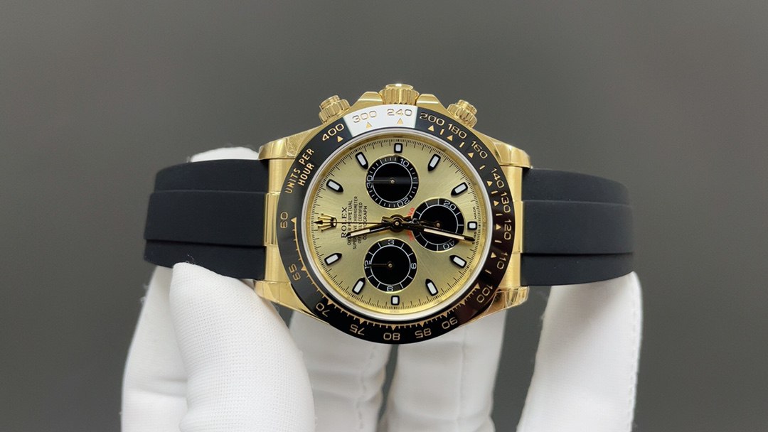 Rolex Cosmograph Daytona (116518LN)