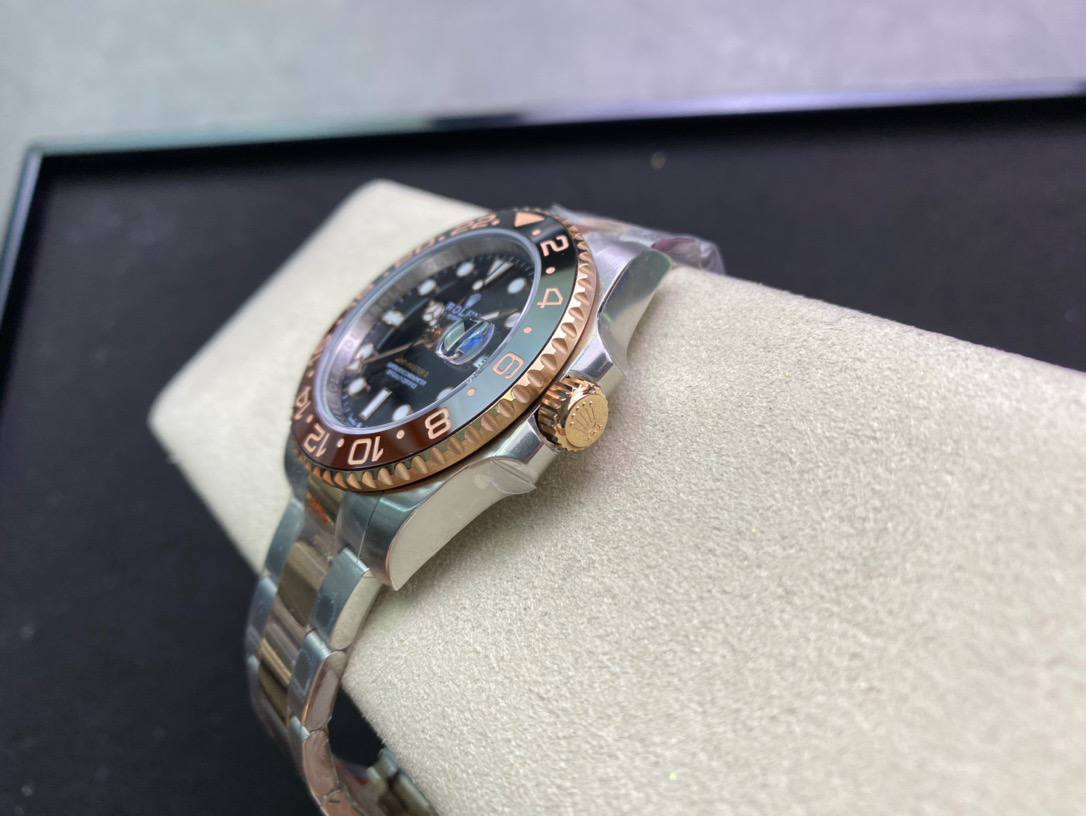 Rolex GMT-Master II Root Beer (126711CHNR)