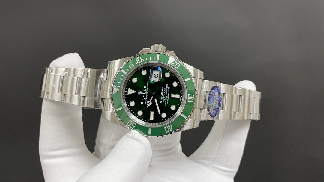 Rolex Submariner Date Kermit (Green) (126610LV)